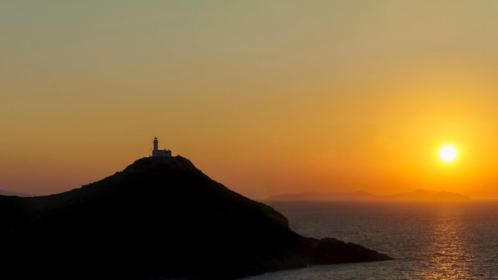 Deveboynu Feneri